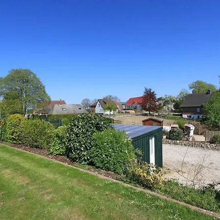 Berger-gaestehaus-links * Blekendorf